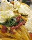 Pasta con pimientos espinacas